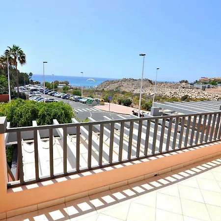Townhouse La Caleta *